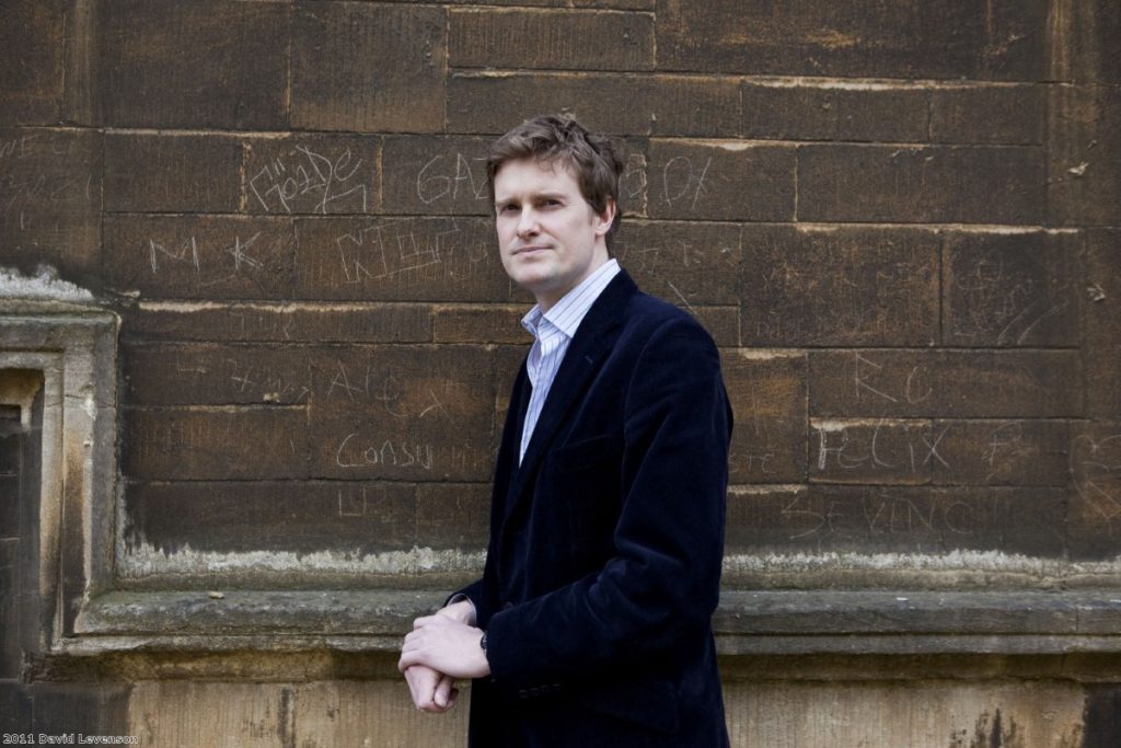 Tristram Hunt no apology for crossing picket line
