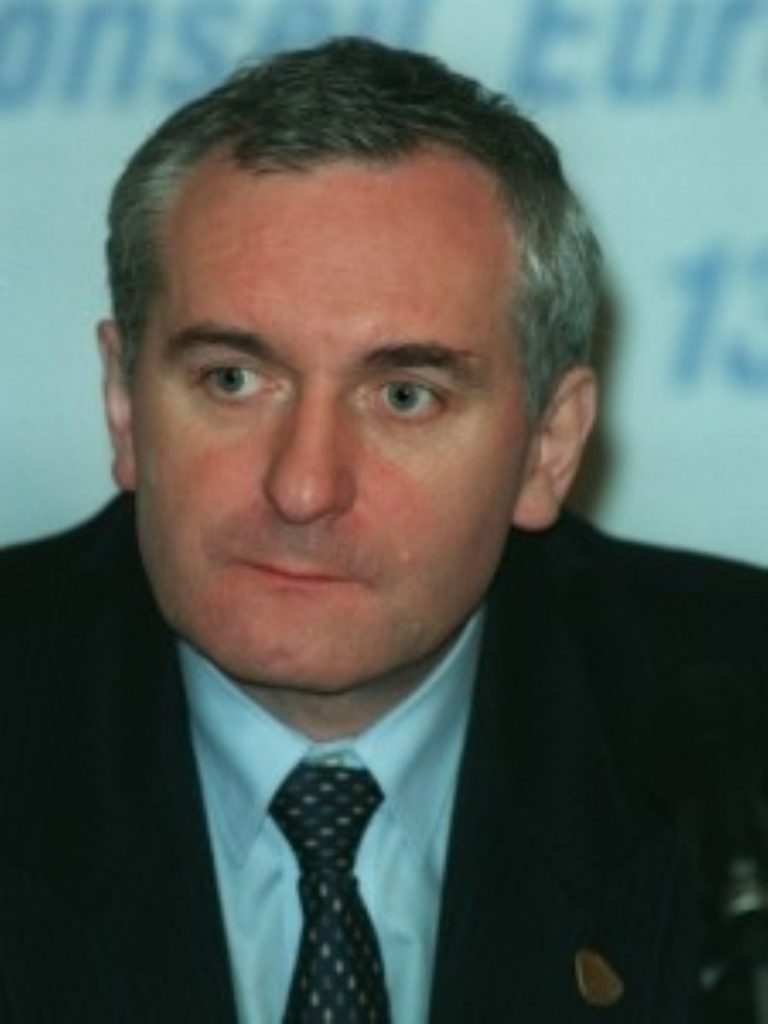 Ahern to meet with DUP