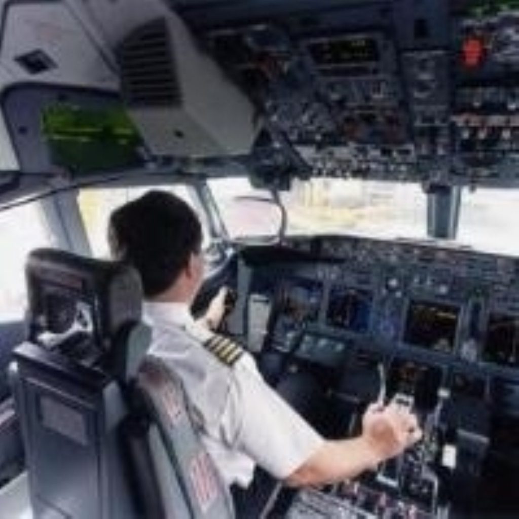Long flying hours linked to increased accident risk