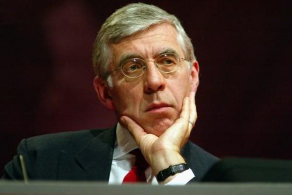 Jack Straw visits Iraq for talks with prime minister