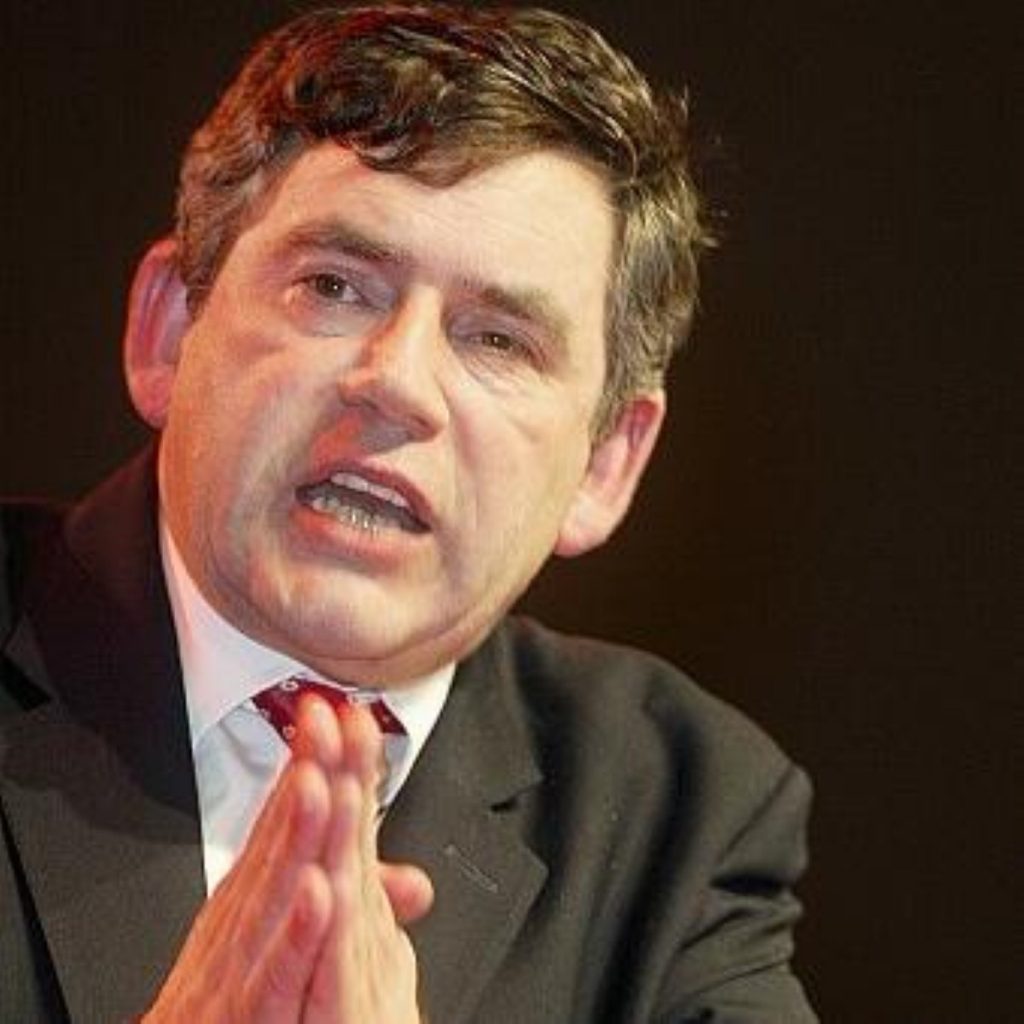 Gordon Brown has written to MPs urging them to back terror bill