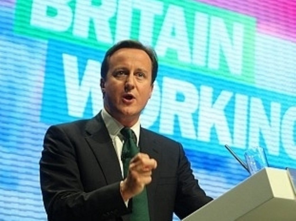 David Cameron moves on to the offensive in final week of the cmapaign