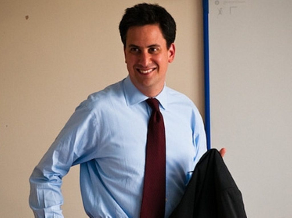 Ed Miliband to take on Labour's 'big beasts'