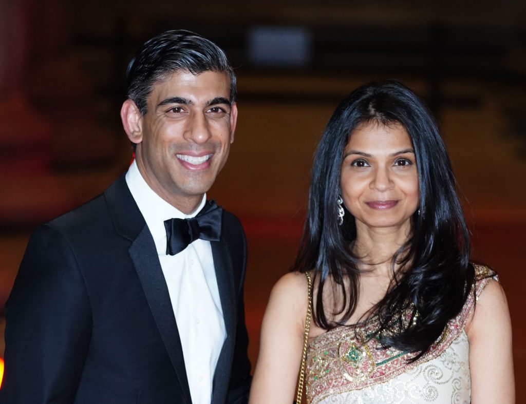 Foreign office minister suggests Labour sexism over Sunak wife criticism
